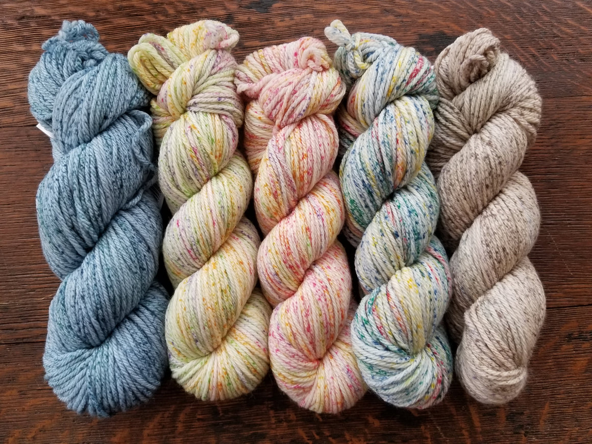 220 Superwash® Aran Splatter