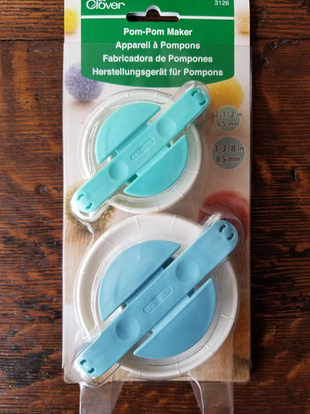 Clover Pom Pom Makers