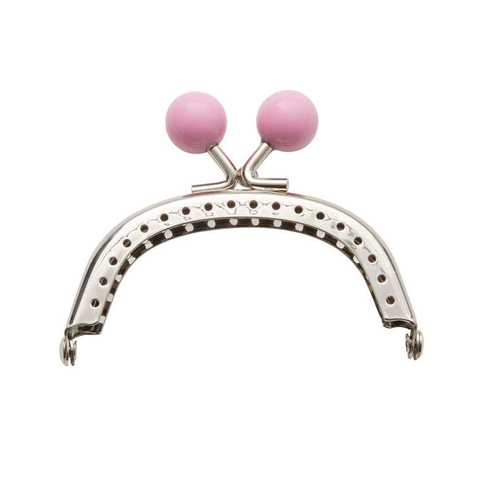 Clasp with baubles