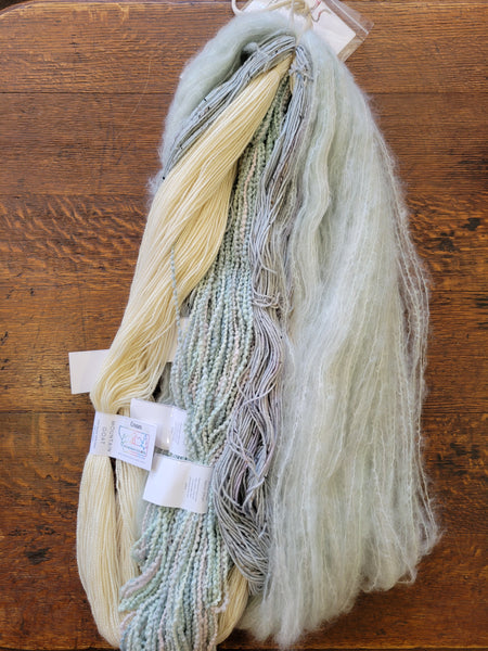 Warm & Wooly Throw Kit