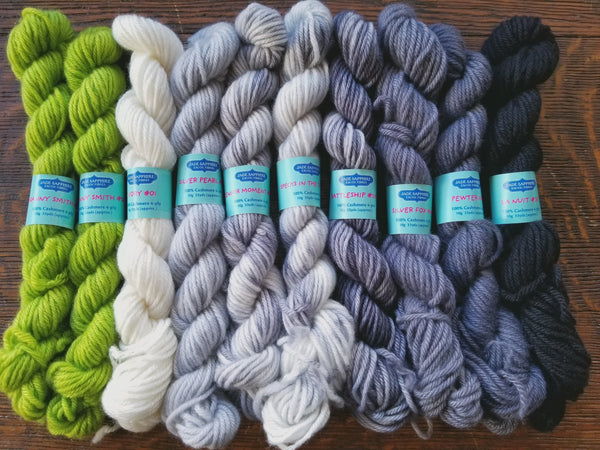 Cashmere Coloring Box