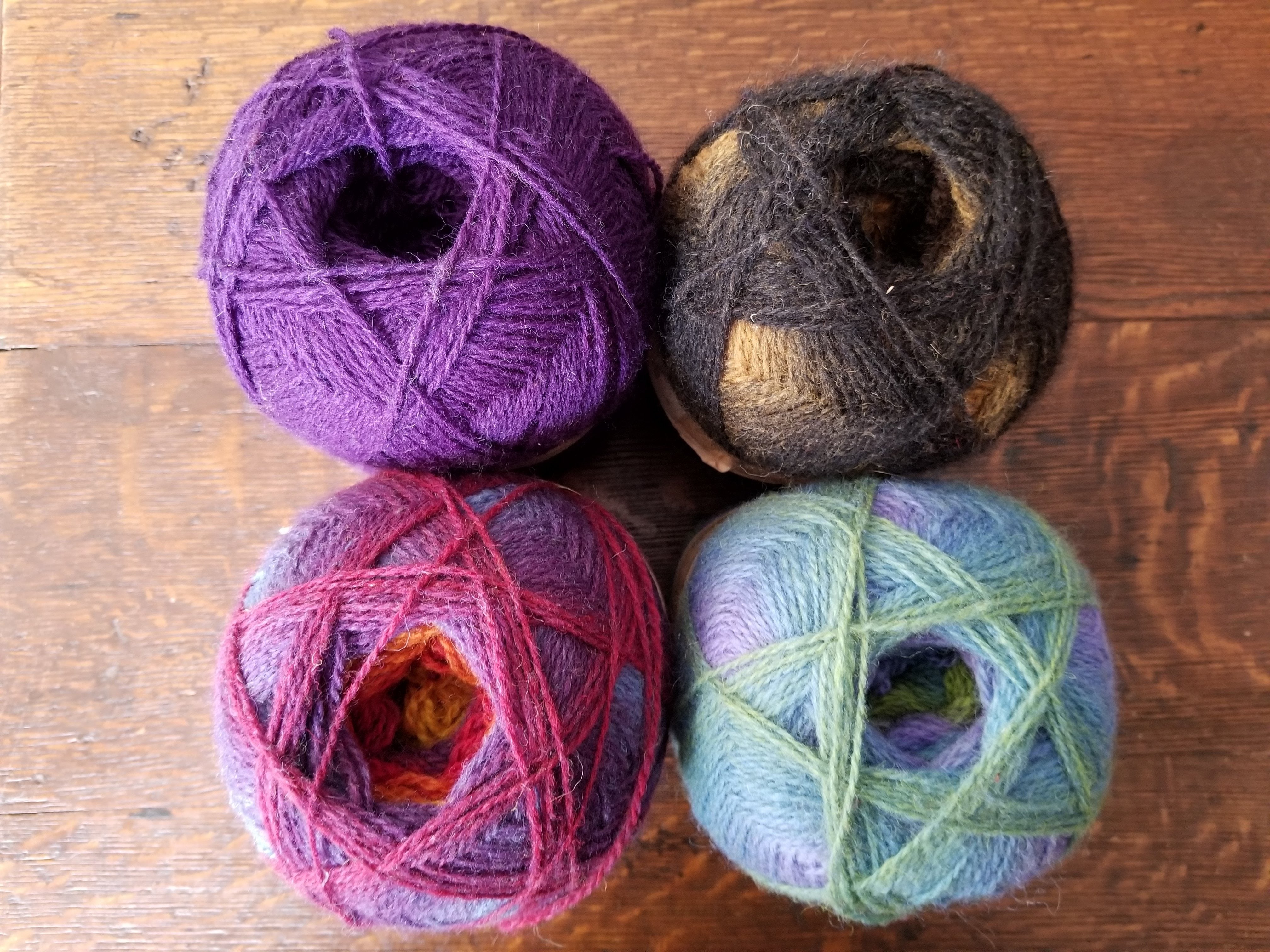 Kauni Design - woolen yarns and fashion