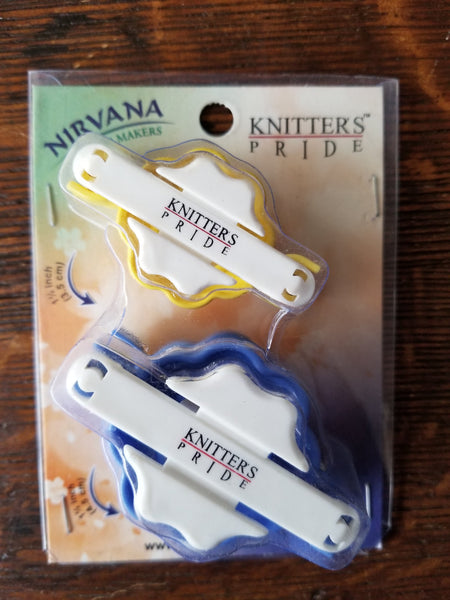 Nirvana Pom Pom Maker 800412 (Small)