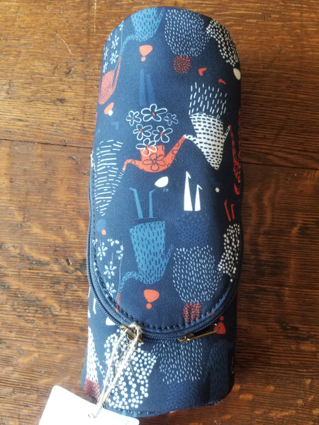 Standing Needle Cases