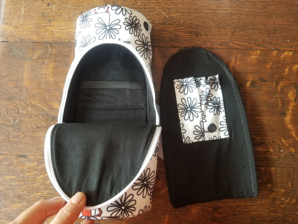 Standing Needle Cases